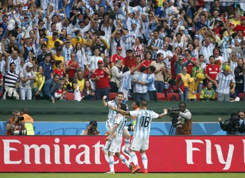 I tifosi dell'Argentina in delirio. Reuters